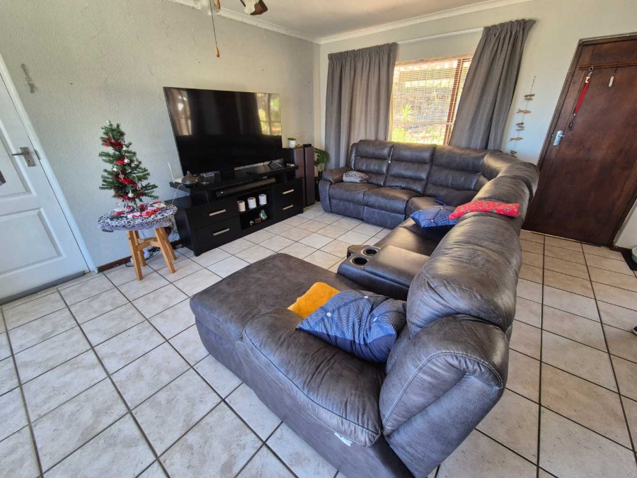 3 Bedroom Property for Sale in Dana Bay Western Cape